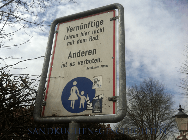 fussgaenger-schild