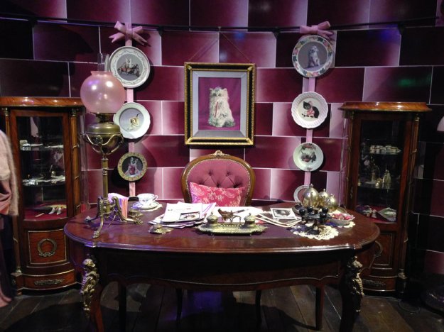 dolores-umbridge-buero