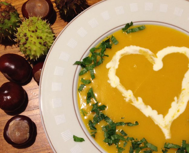 kuerbissuppe-mit-herz2