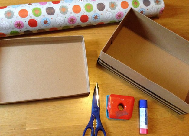 schuhkarton-einwickeln