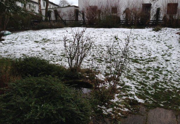 verschneiter-garten.jpg