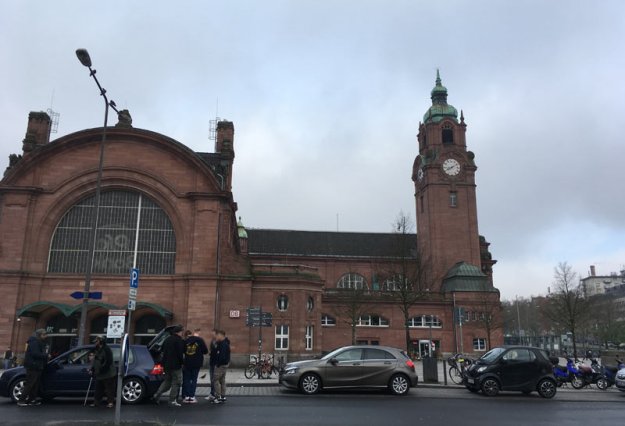 bahnhof-wiesbaden
