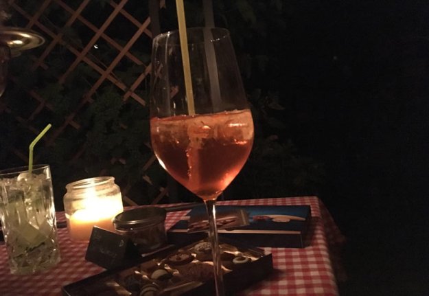 aperol-spritz-pralinen.jpg
