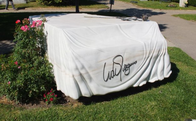 udo-juergens-grabstein