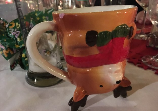 schrecklicher-becher