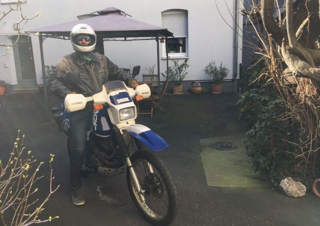 motorrad-im-fruehling