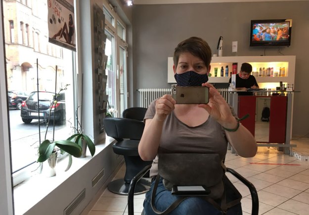 friseurbesuch-mit-maske