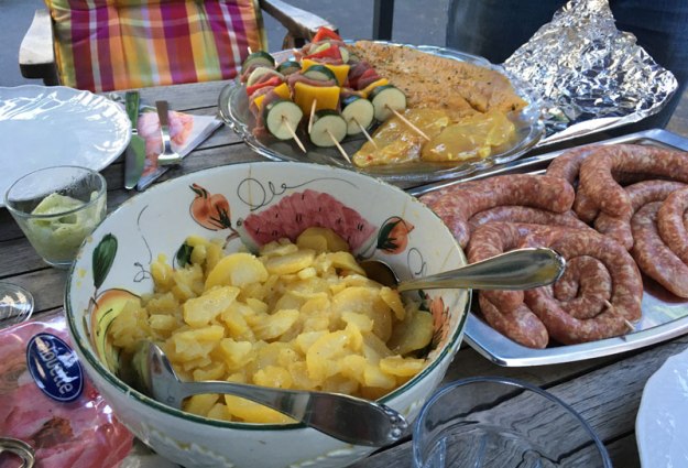 grillplatte-mit-wurst